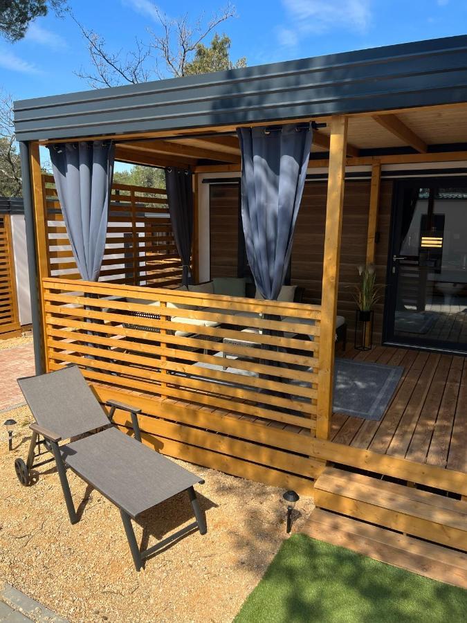 Mobile Home La Vida Біоград-на-Мору Екстер'єр фото