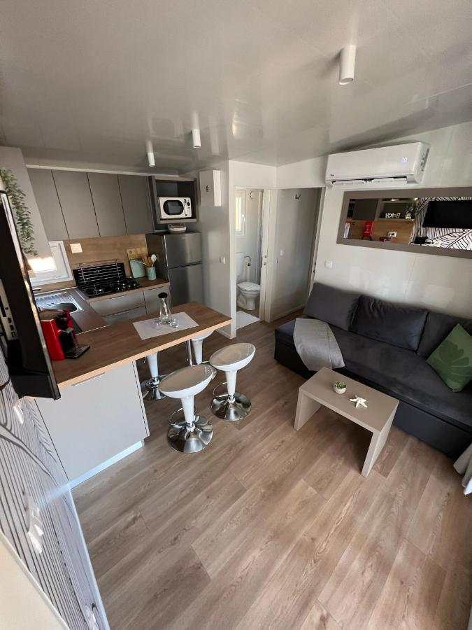Mobile Home La Vida Біоград-на-Мору Екстер'єр фото